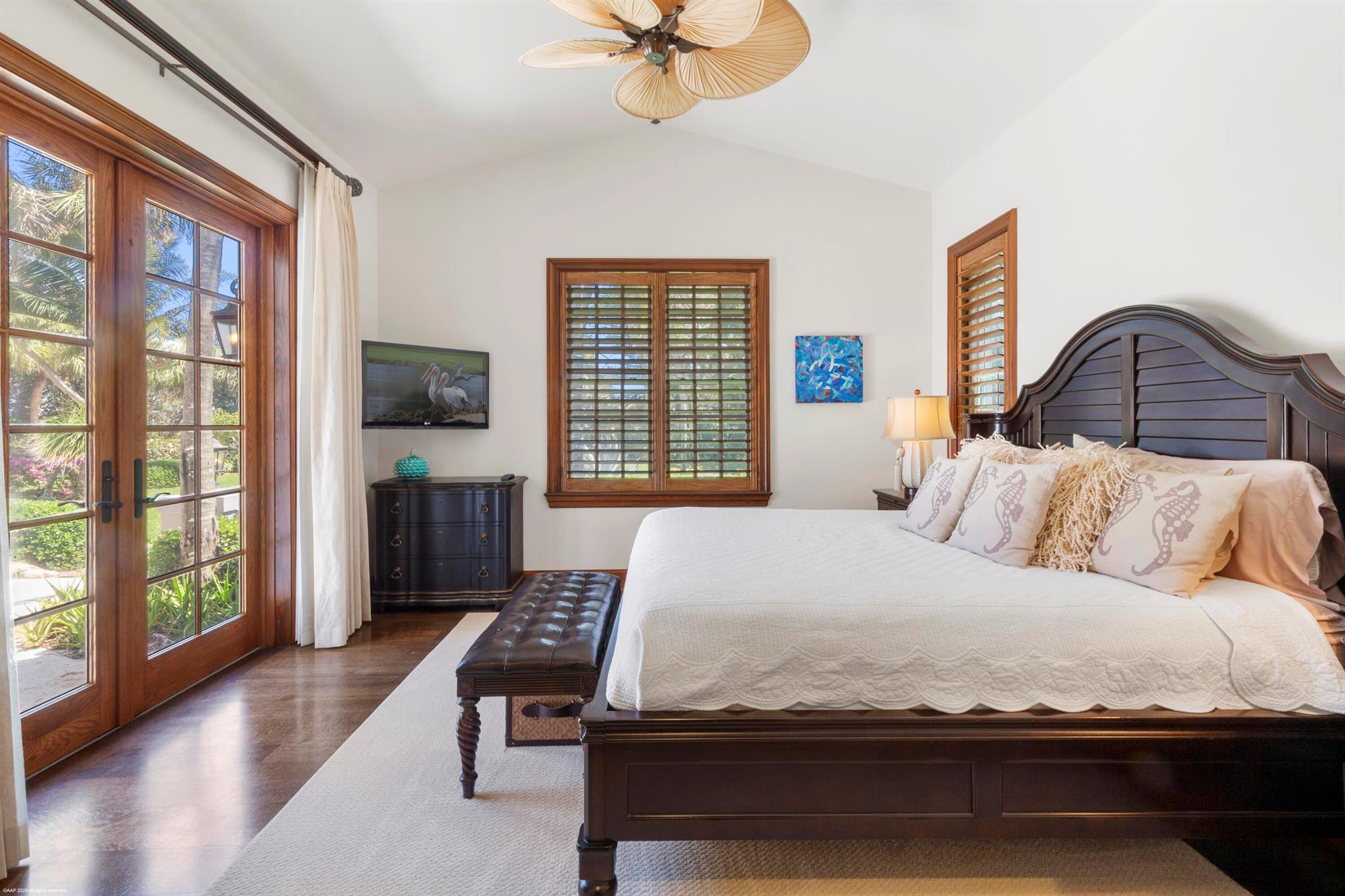 398 S Beach Rd Jupiter Island, FL 33455