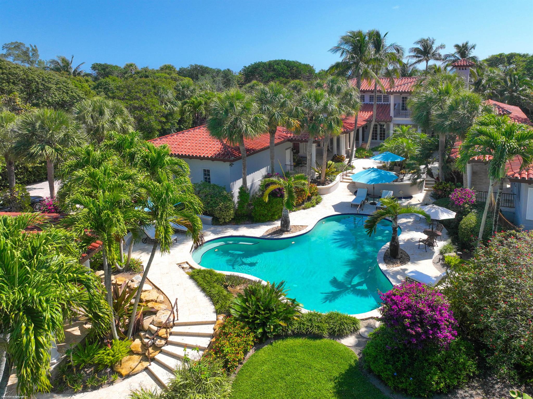 398 S Beach Rd Jupiter Island, FL 33455