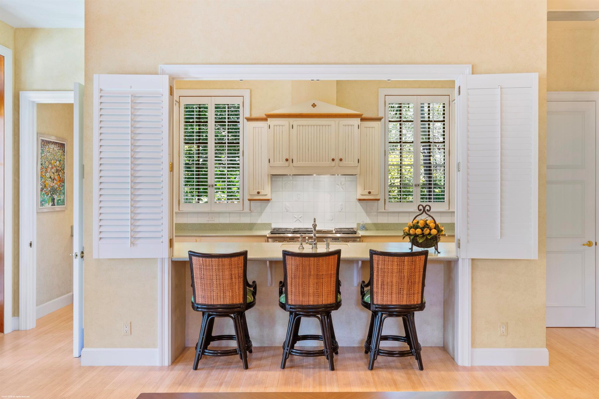 398 S Beach Rd Jupiter Island, FL 33455