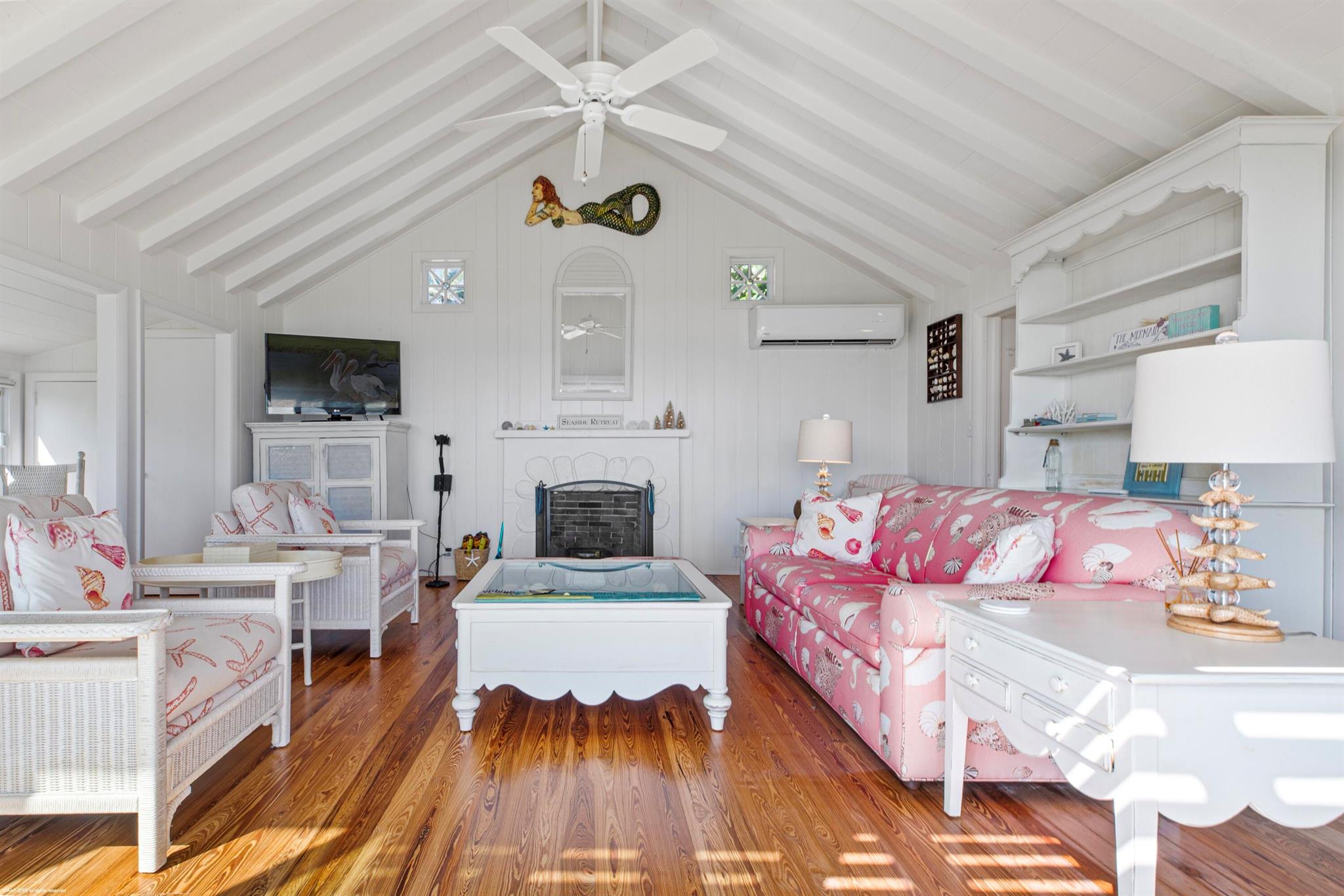 398 S Beach Rd Jupiter Island, FL 33455