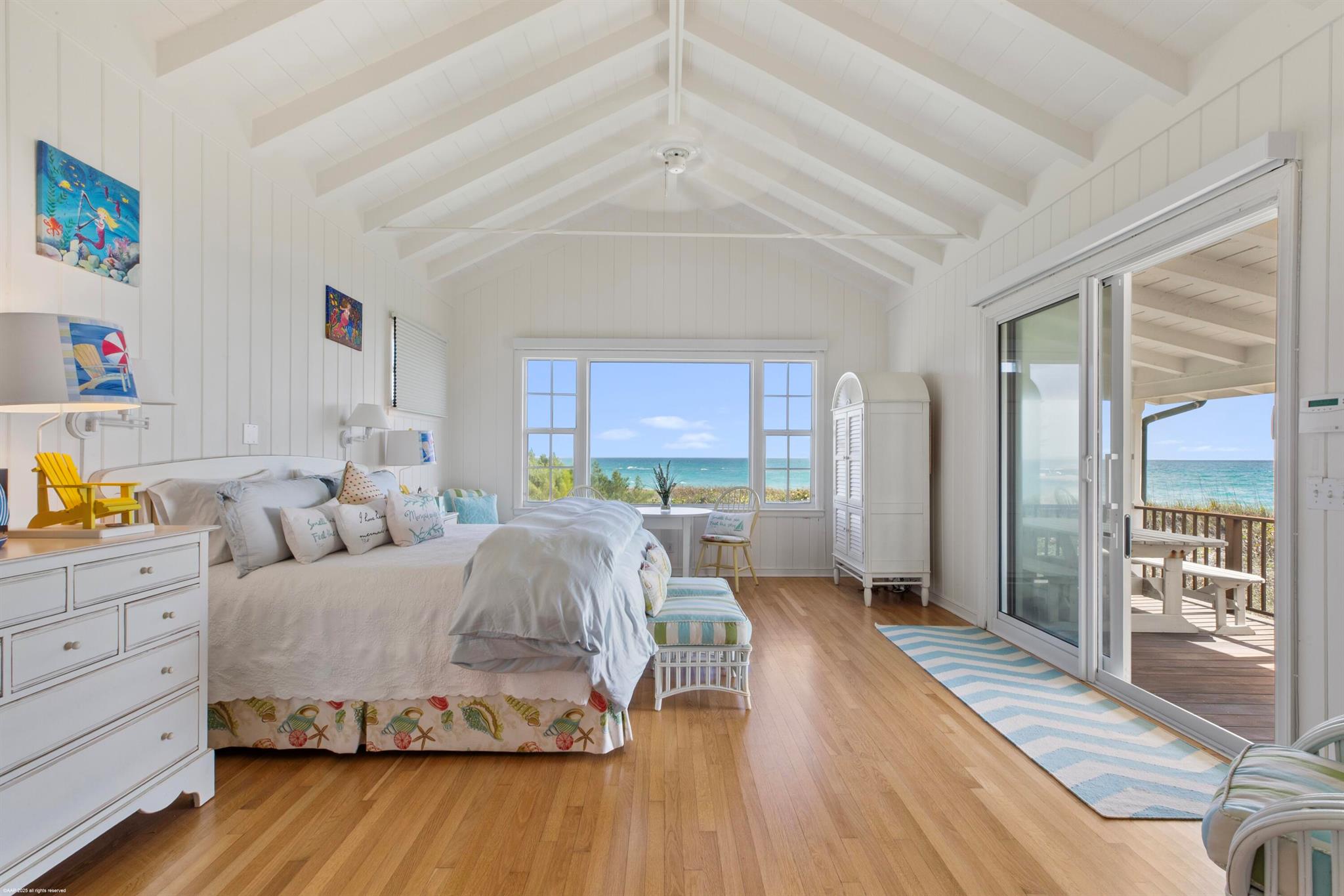 398 S Beach Rd Jupiter Island, FL 33455