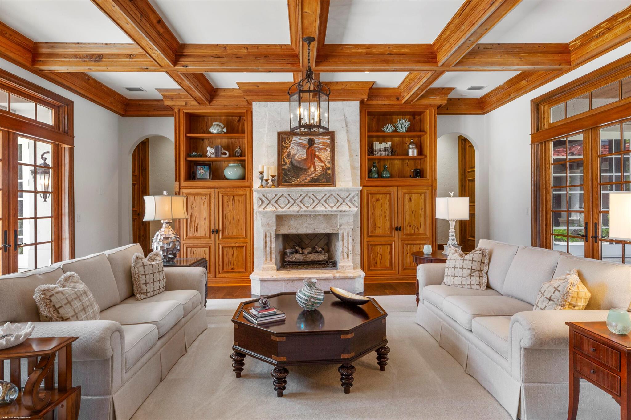 398 S Beach Rd Jupiter Island, FL 33455