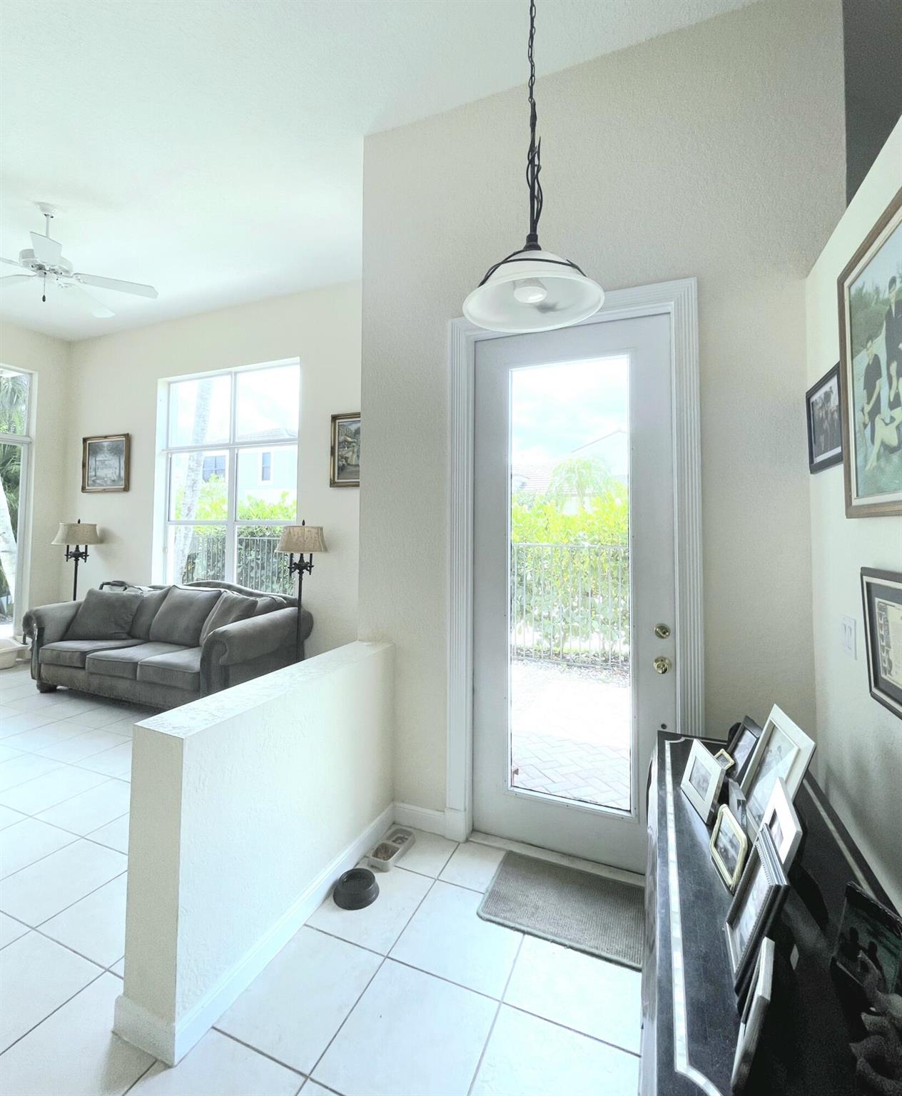 6616 NW 43rd Ter Boca Raton, FL 33496