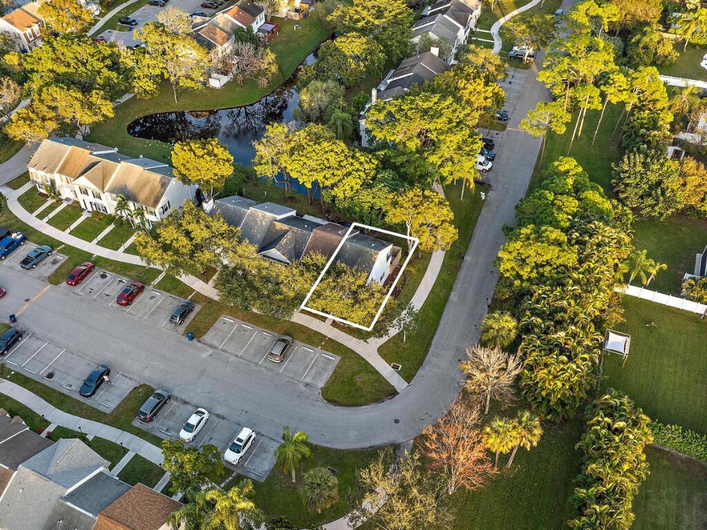 301 Georgian Park Dr Jupiter, FL 33458