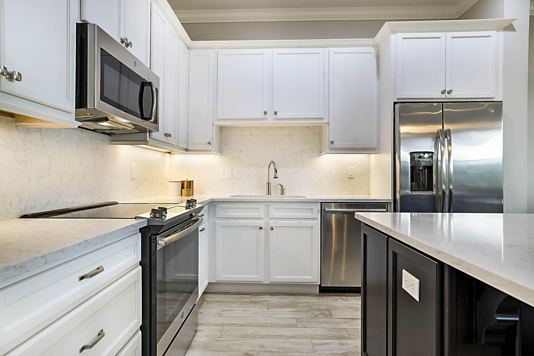 122 Ocean Breeze Juno Beach, FL 33408