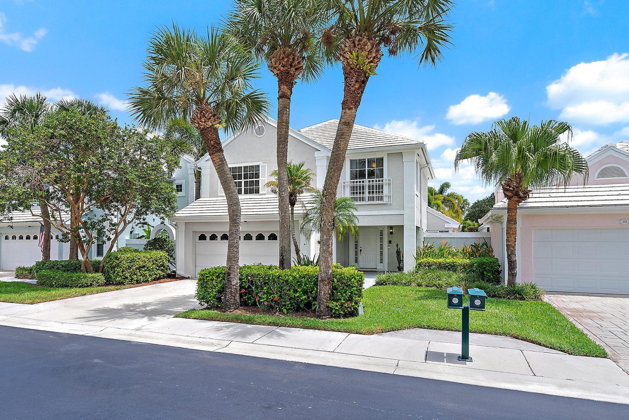 41 Windsor Ln