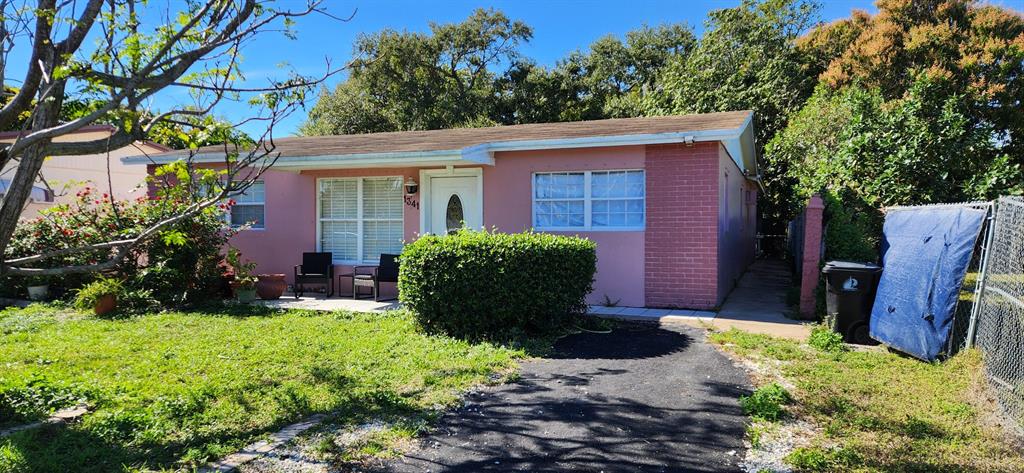 1341 SW 24th Ave