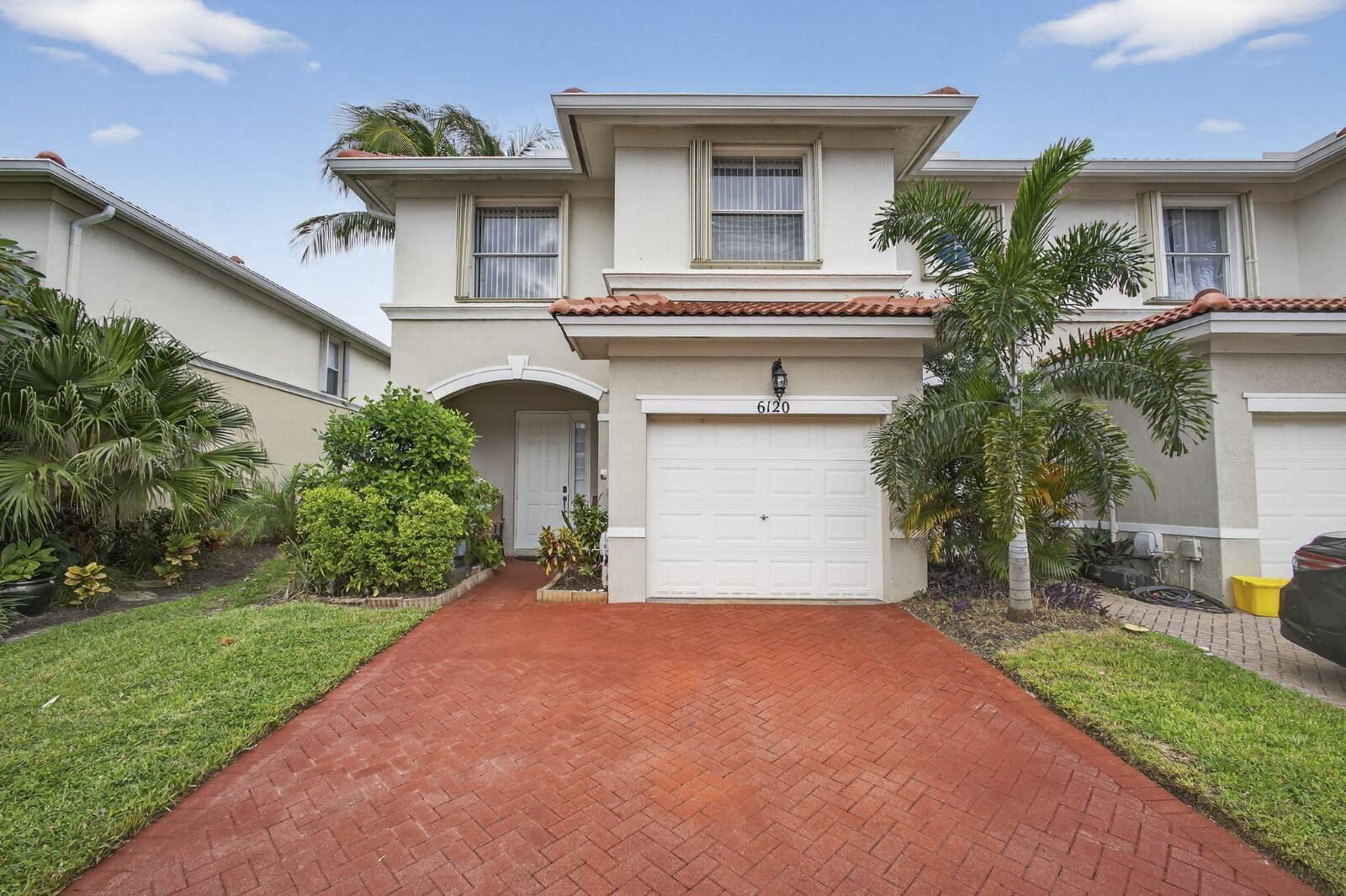 6120 Seminole Gdns Cir