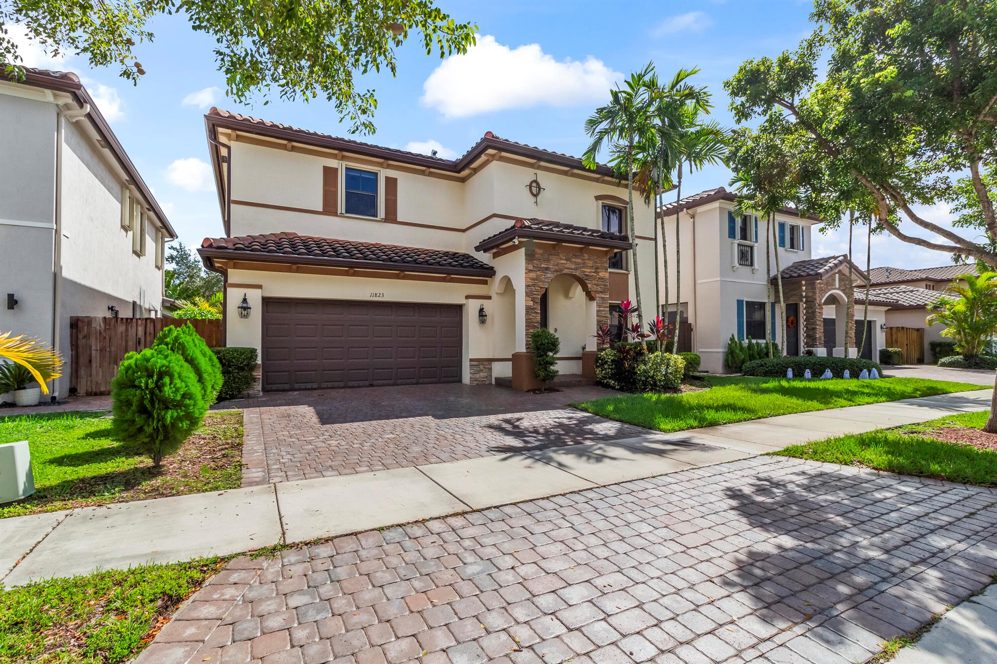 11823 SW 151st Pl