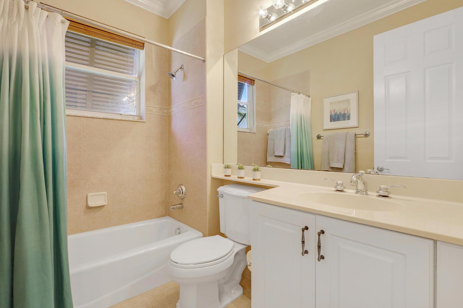 106 Santiago Dr Jupiter, FL 33458