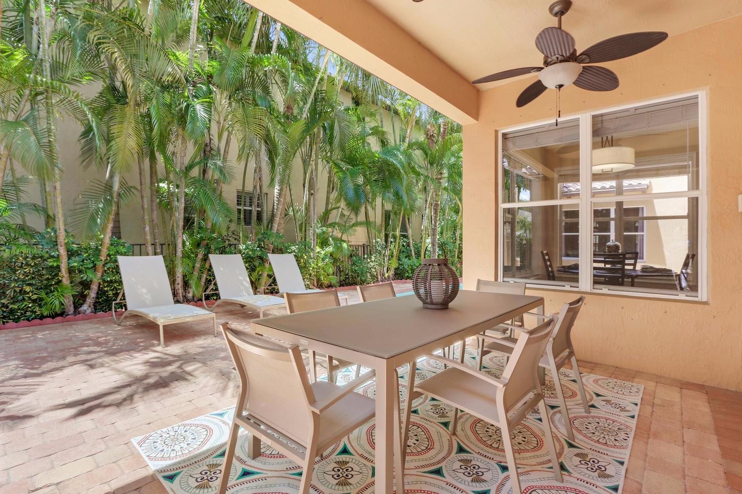 106 Santiago Dr Jupiter, FL 33458