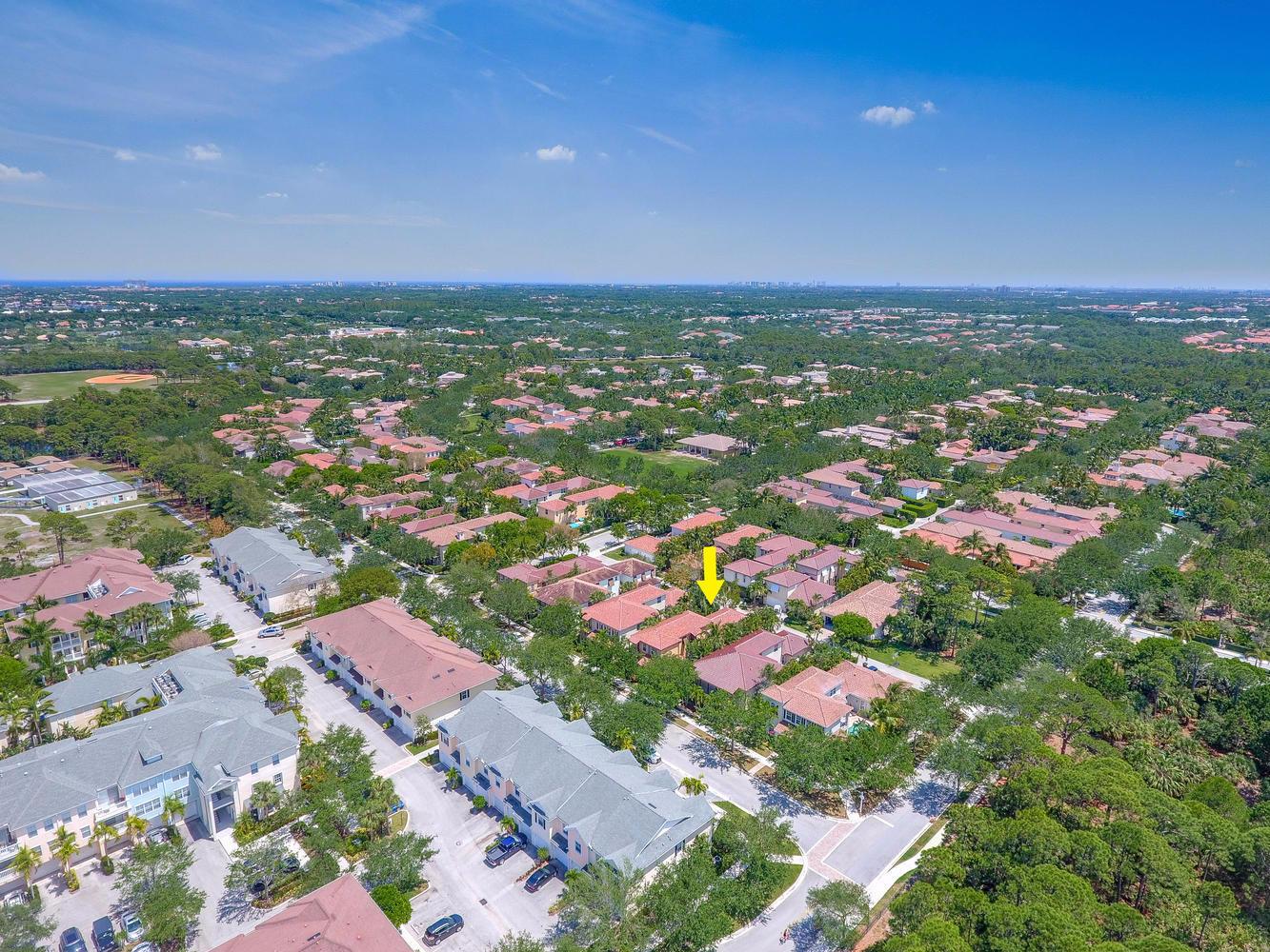 106 Santiago Dr Jupiter, FL 33458