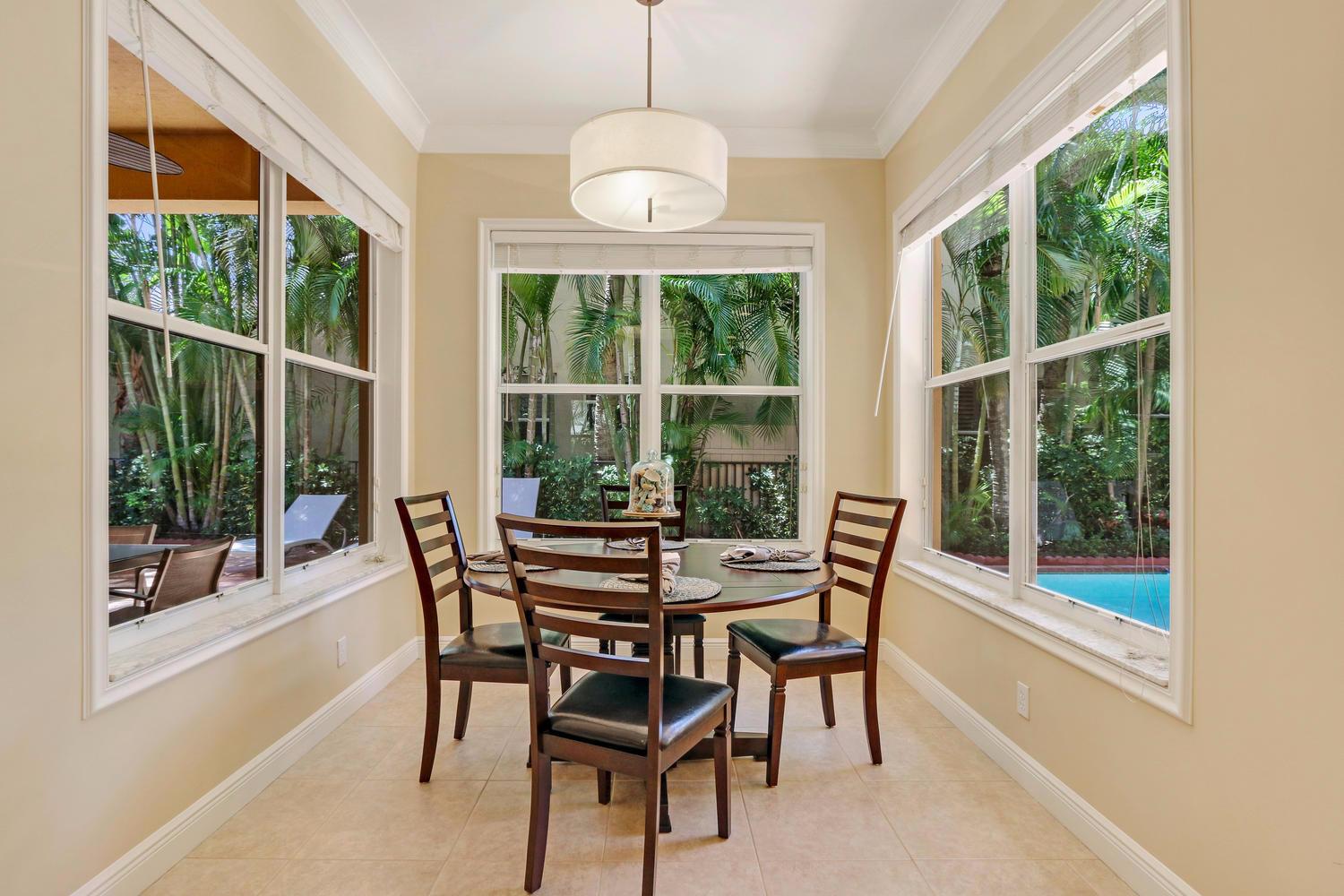 106 Santiago Dr Jupiter, FL 33458