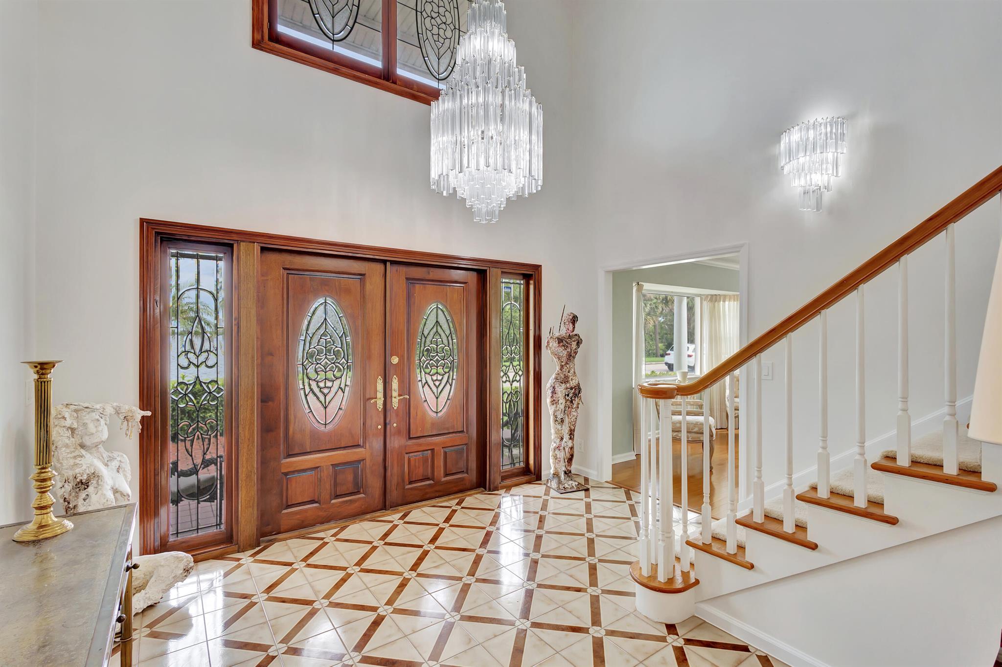 1141 Pine Pt Rd Riviera Beach, FL 33404