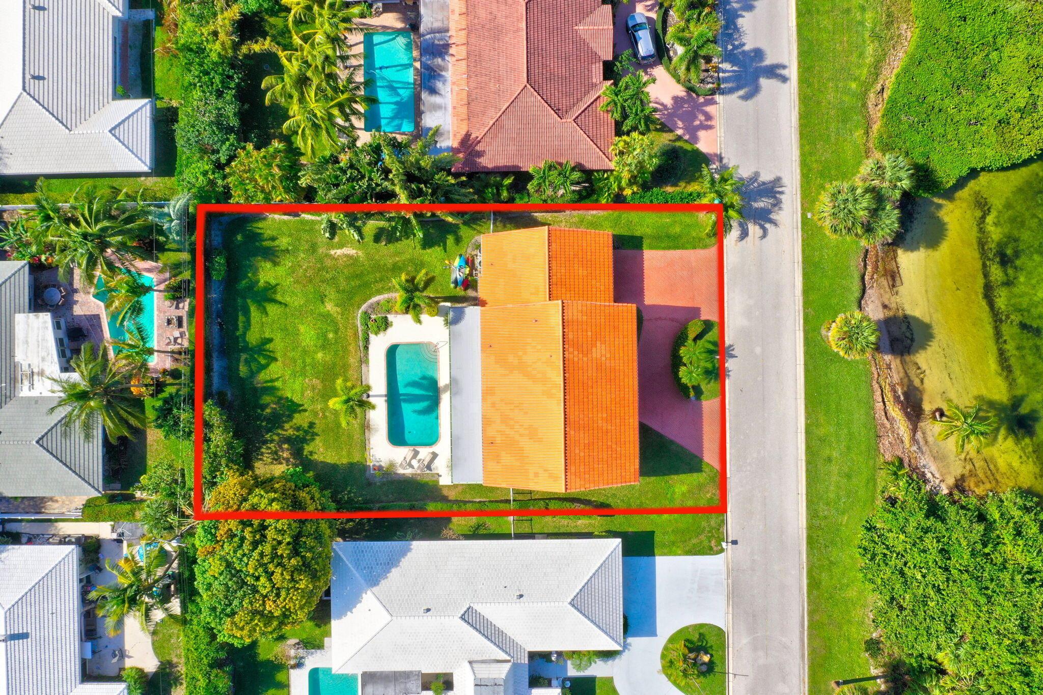 1141 Pine Pt Rd Riviera Beach, FL 33404