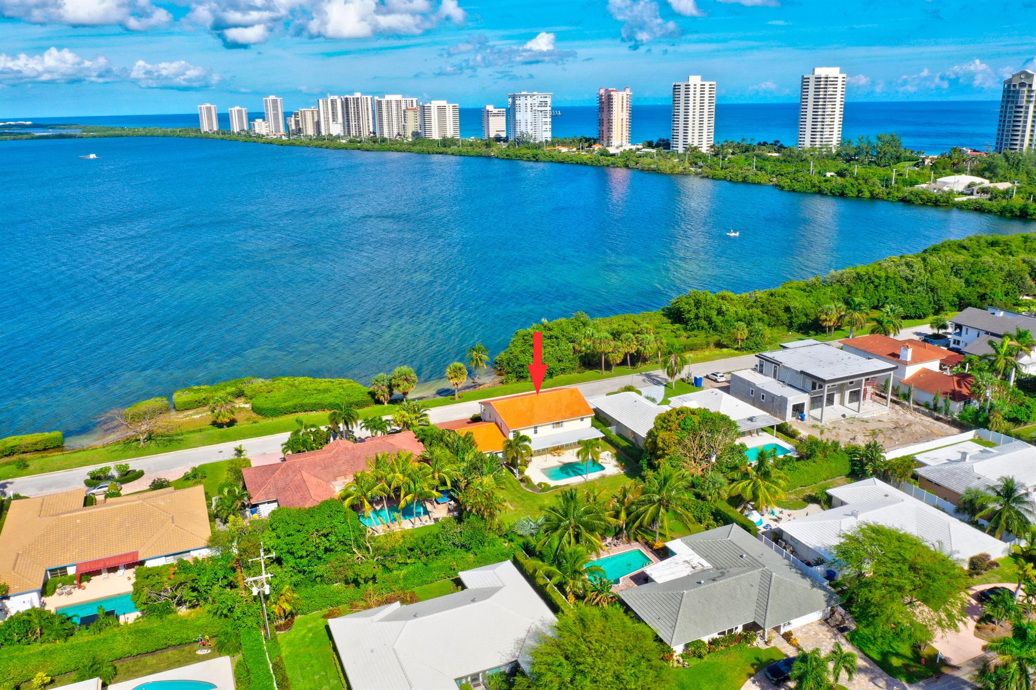 1141 Pine Pt Rd Riviera Beach, FL 33404