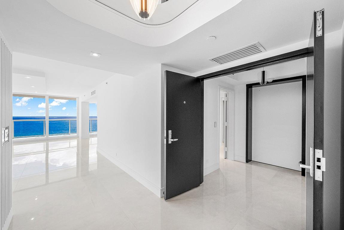 3505 S Ocean #12 North Highland Beach, FL 33487