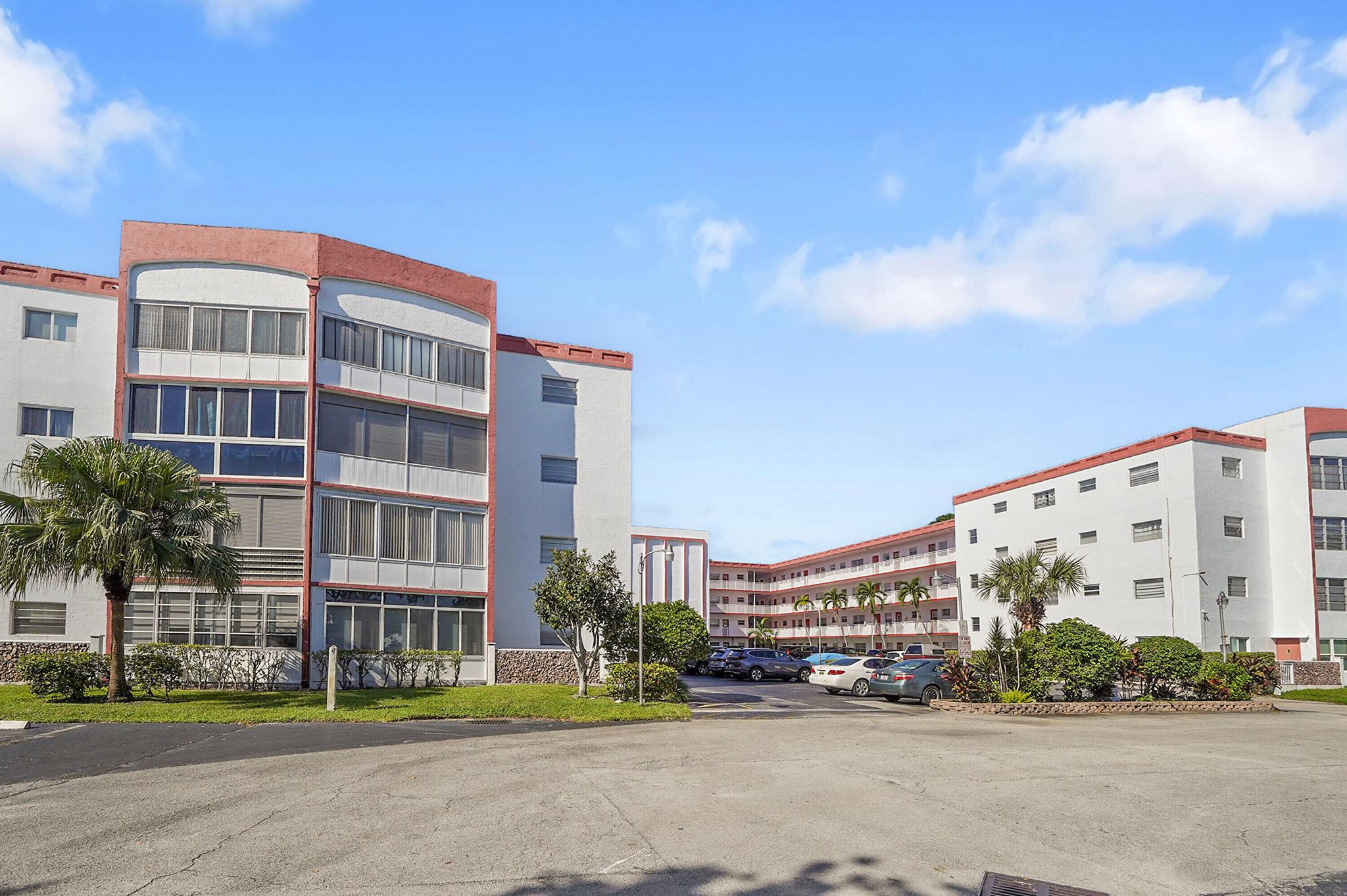 4000 NW 44th Ave #301