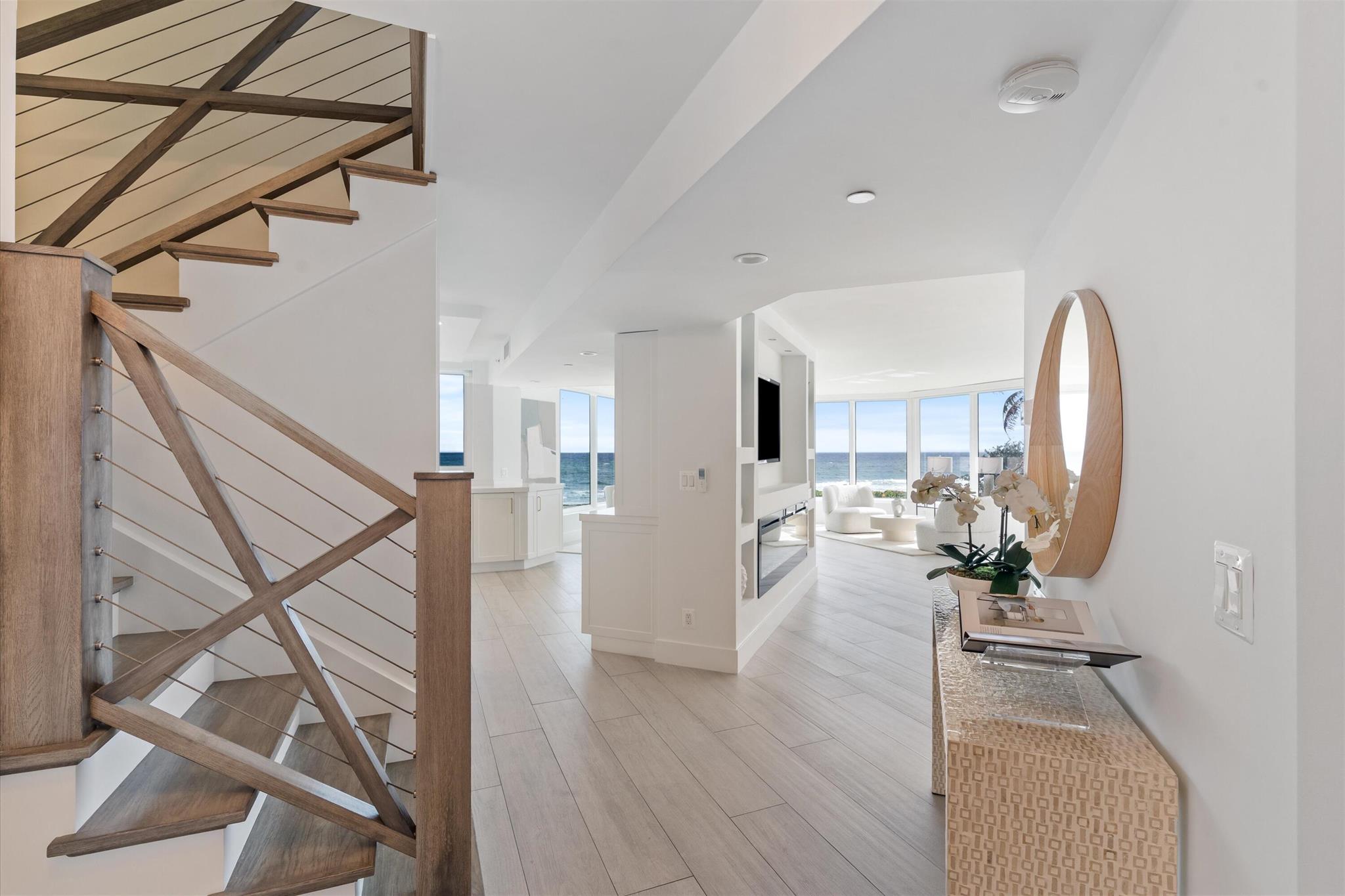 2575 S Ocean Blvd #102s