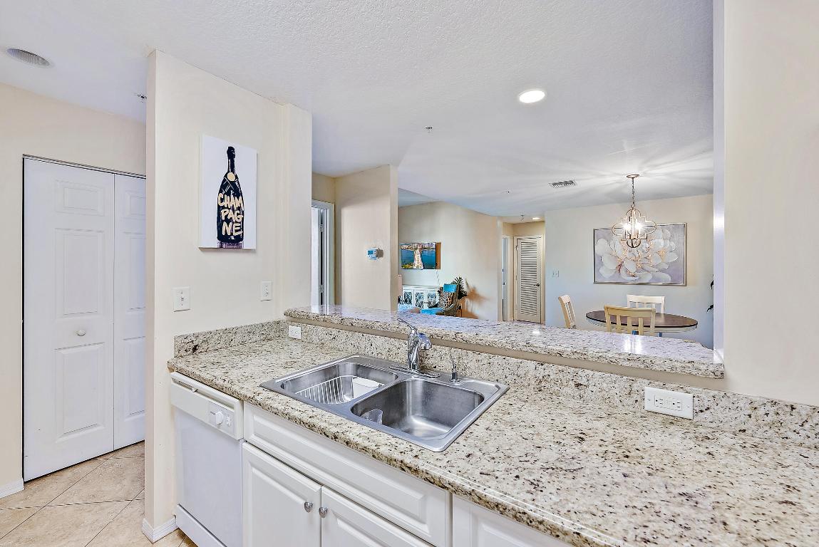 1200 Town Ctr #225 Jupiter, FL 33458