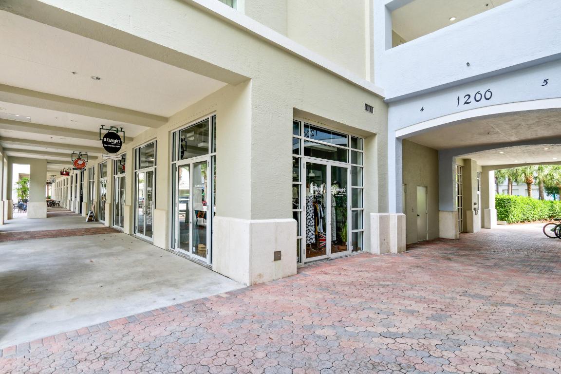 1200 Town Ctr #225 Jupiter, FL 33458