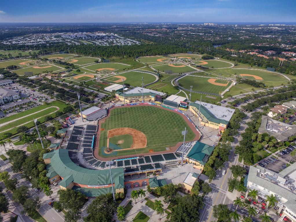 1200 Town Ctr #225 Jupiter, FL 33458