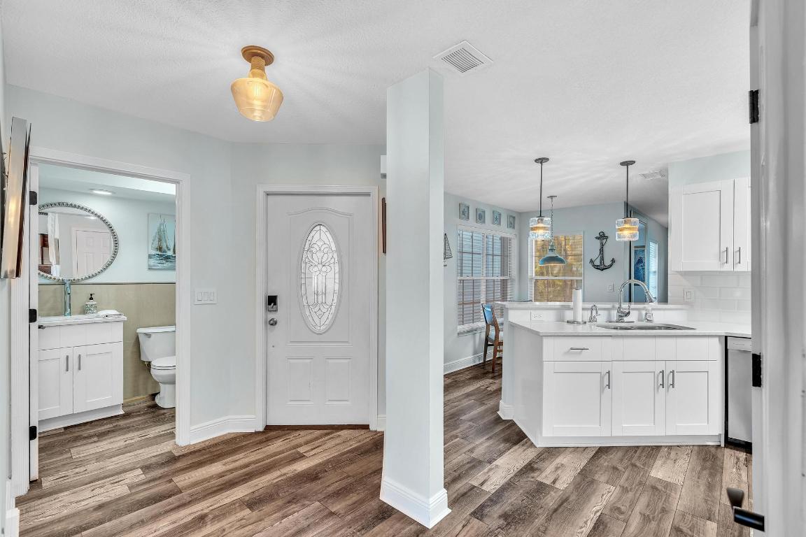 120 Ocean Dunes Jupiter, FL 33477