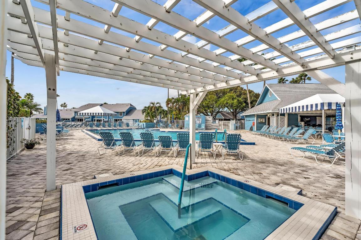 120 Ocean Dunes Jupiter, FL 33477