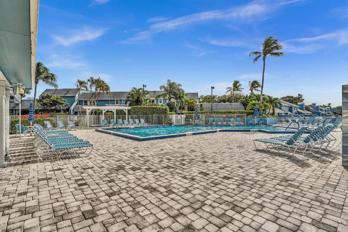 120 Ocean Dunes Jupiter, FL 33477