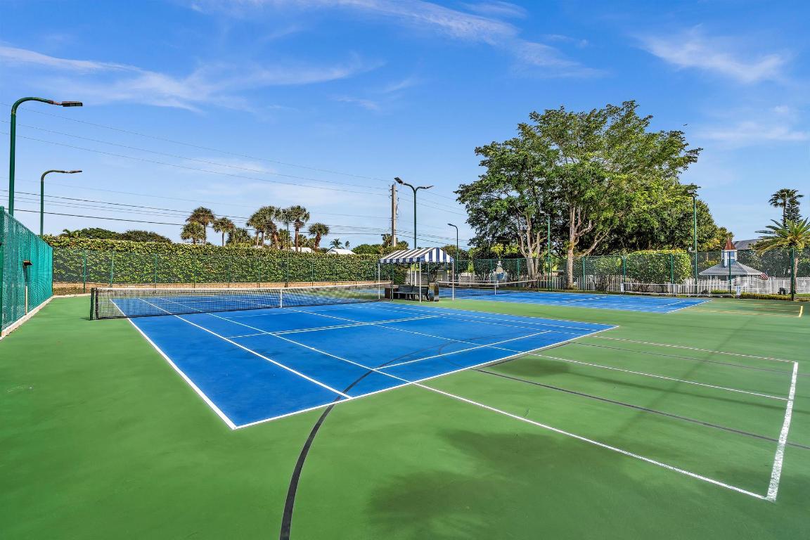 120 Ocean Dunes Jupiter, FL 33477