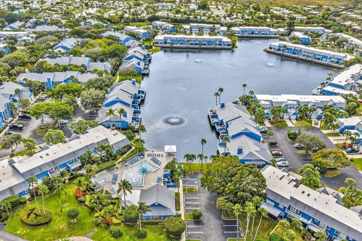 120 Ocean Dunes Jupiter, FL 33477