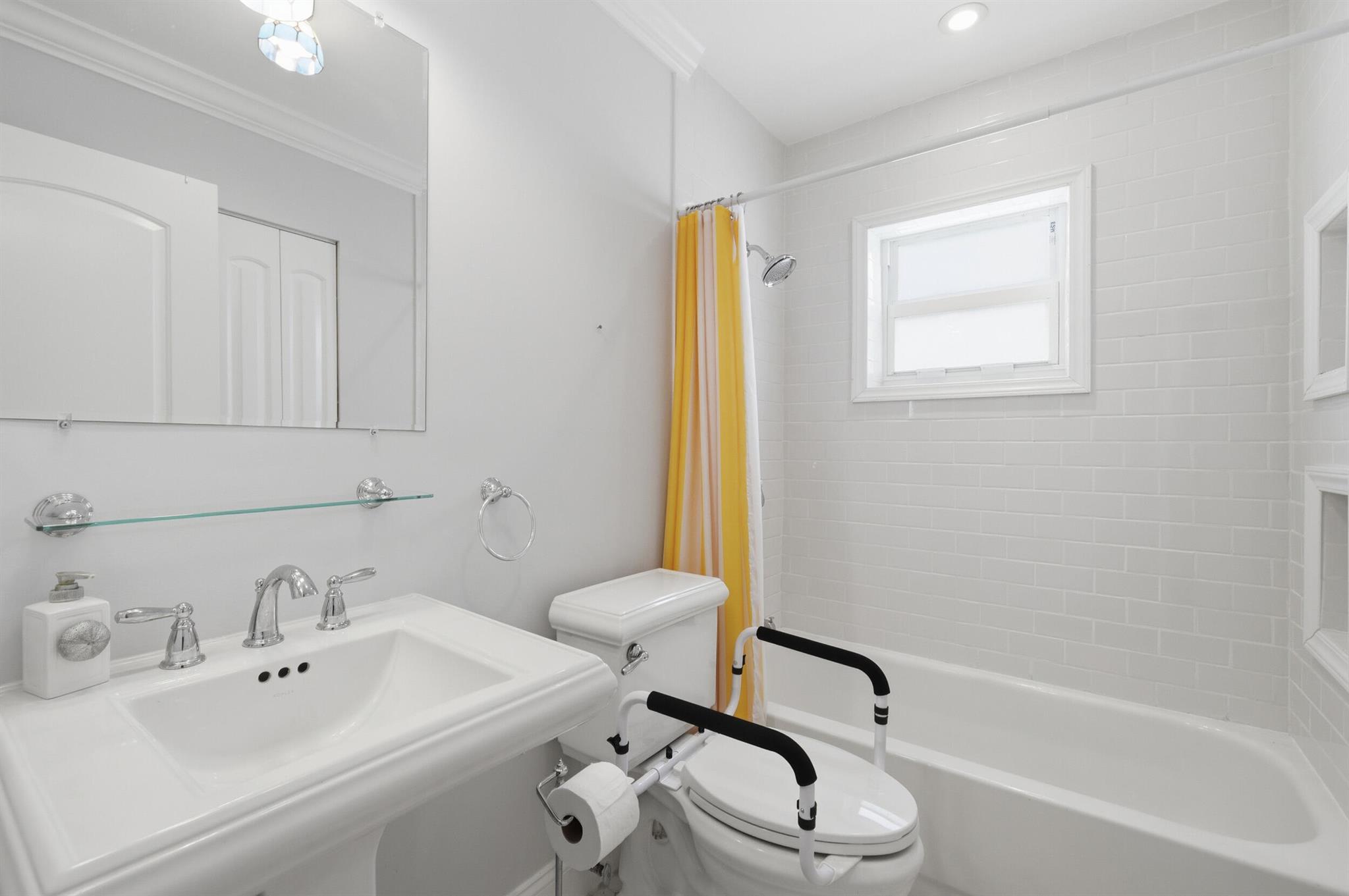 217 Piedmont Delray Beach, FL 33484