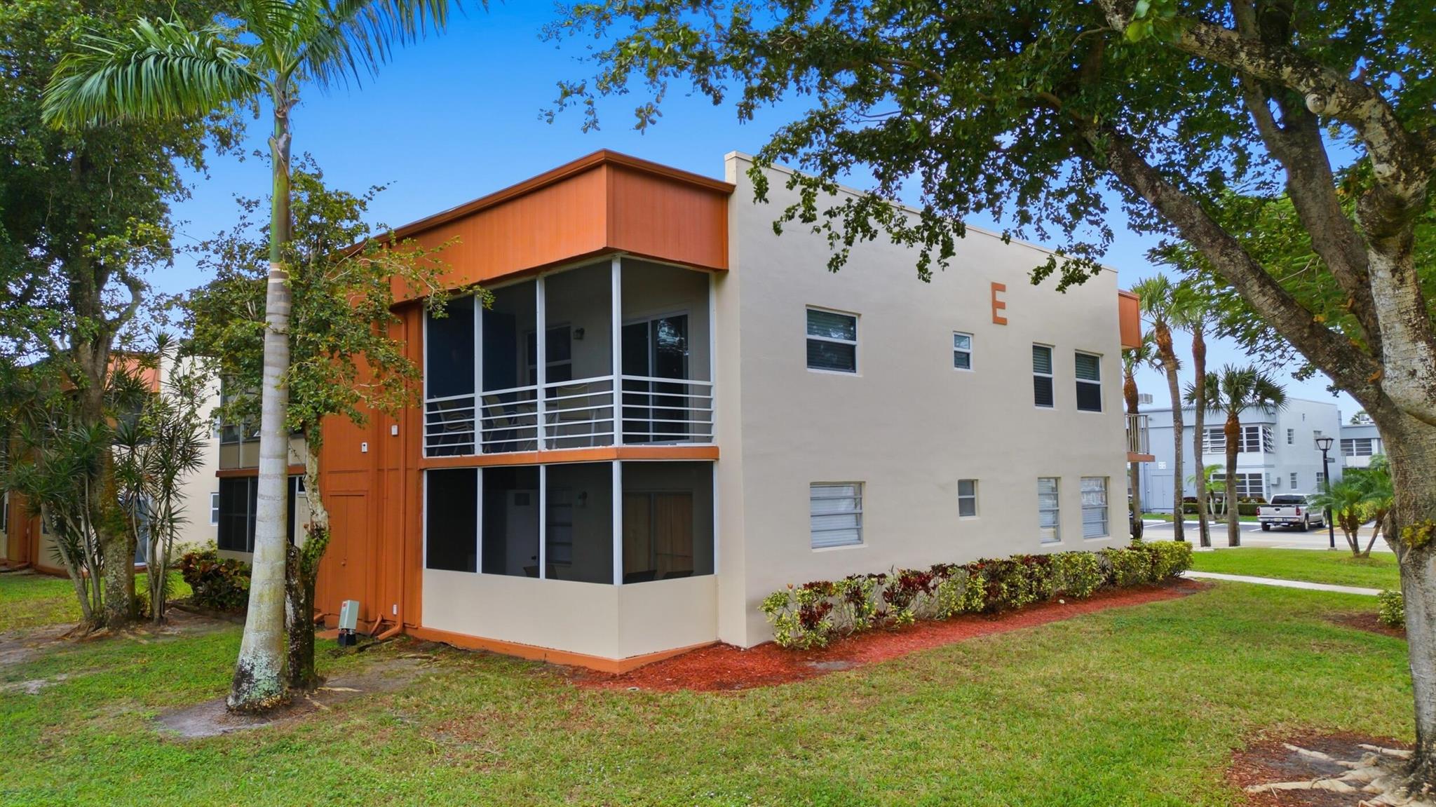 217 Piedmont Delray Beach, FL 33484
