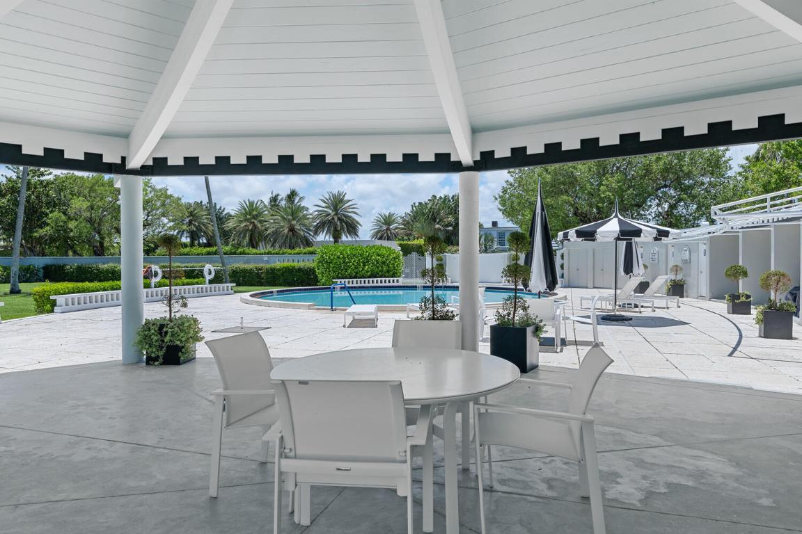 2170 Ibis Isle #8 Palm Beach, FL 33480