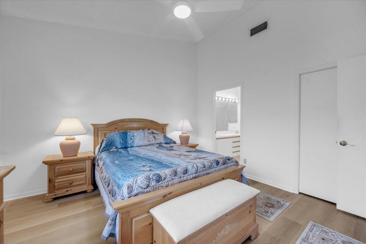 18081 SE Country Clb #35-348 Jupiter, FL 33469