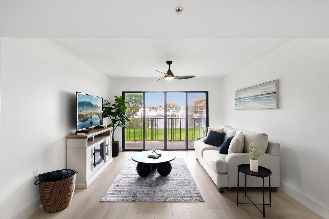 1601 Marina Isle Way #101