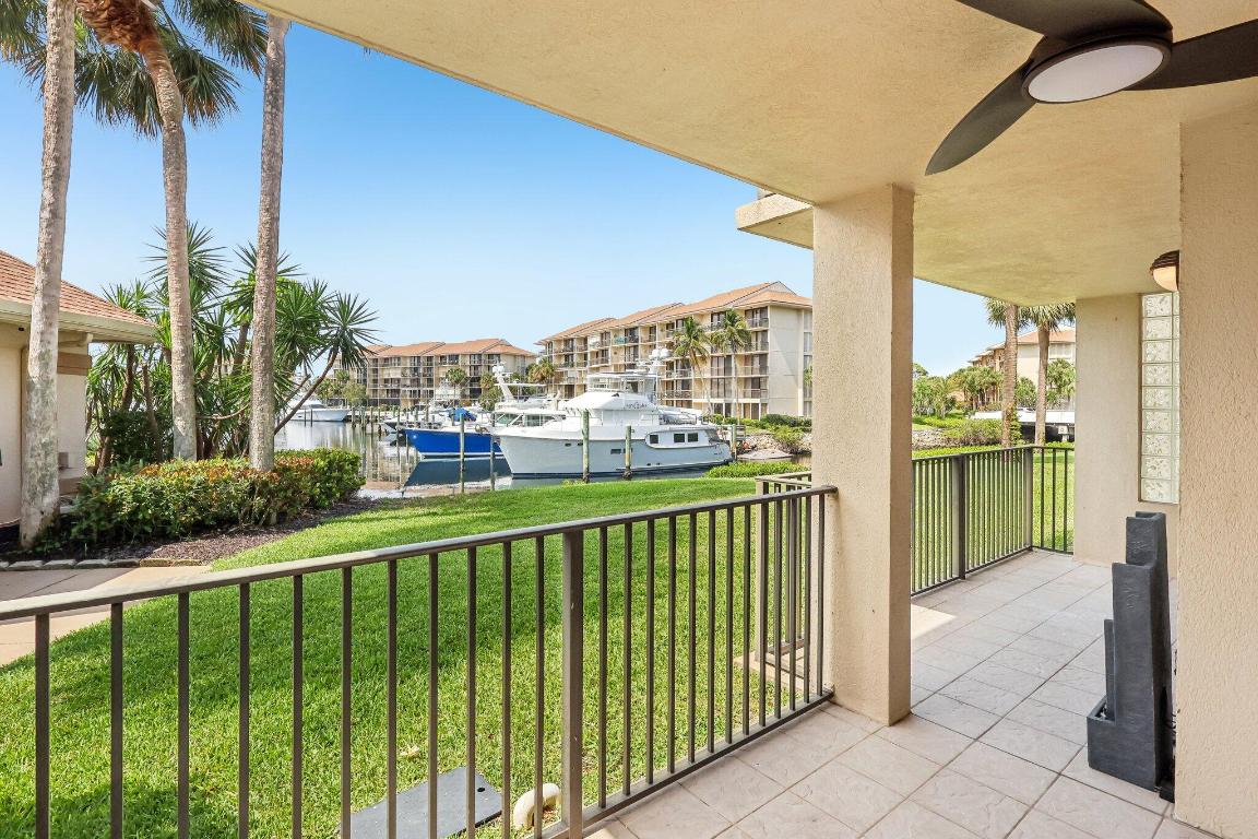 1601 Marina Isle Way #101 Jupiter, FL 33477
