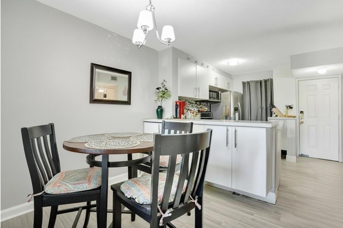 2216 N Cypress Bnd #501