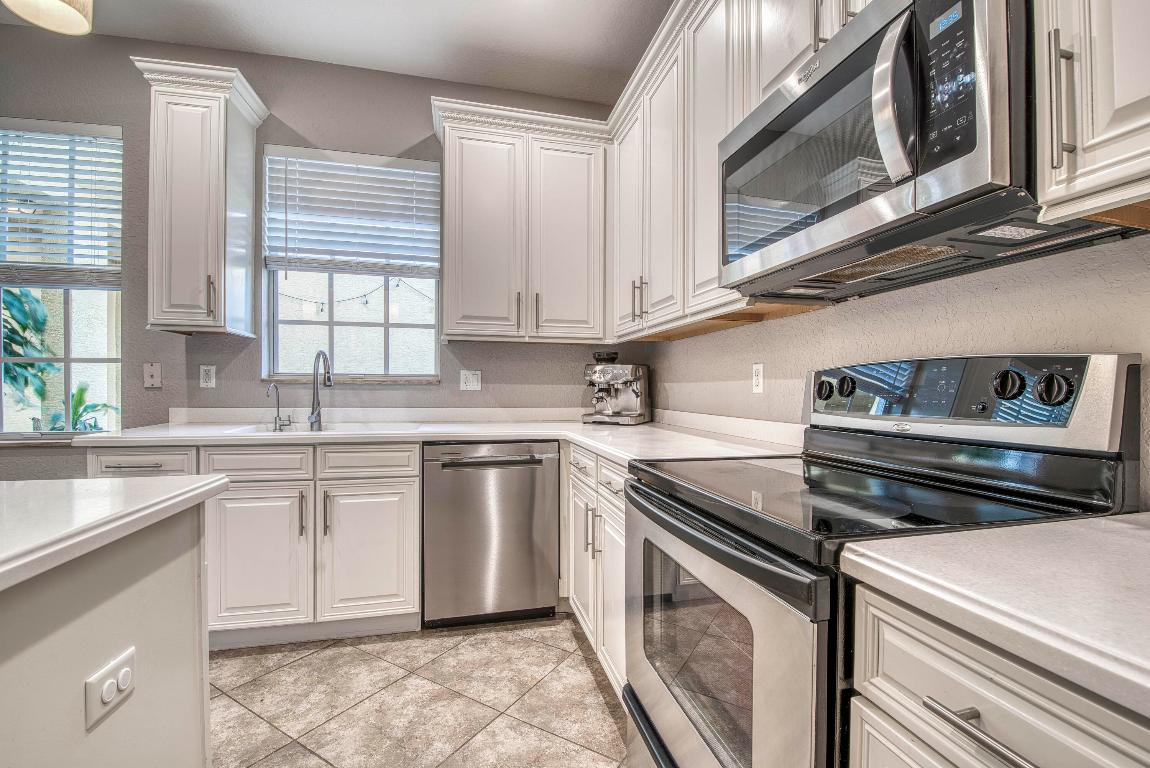 120 W Thatch Palm Jupiter, FL 33458