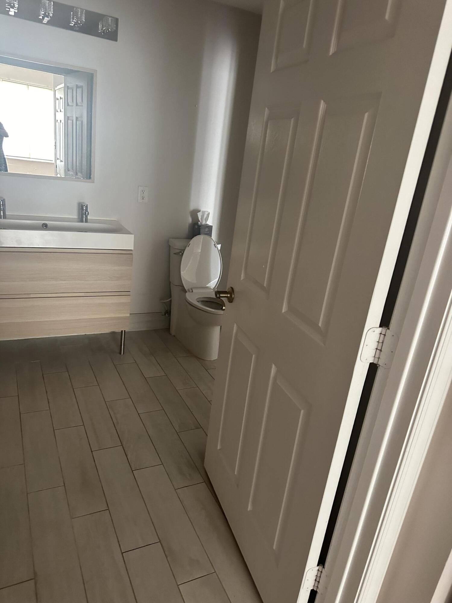 1200 Town Ctr #212 Jupiter, FL 33458