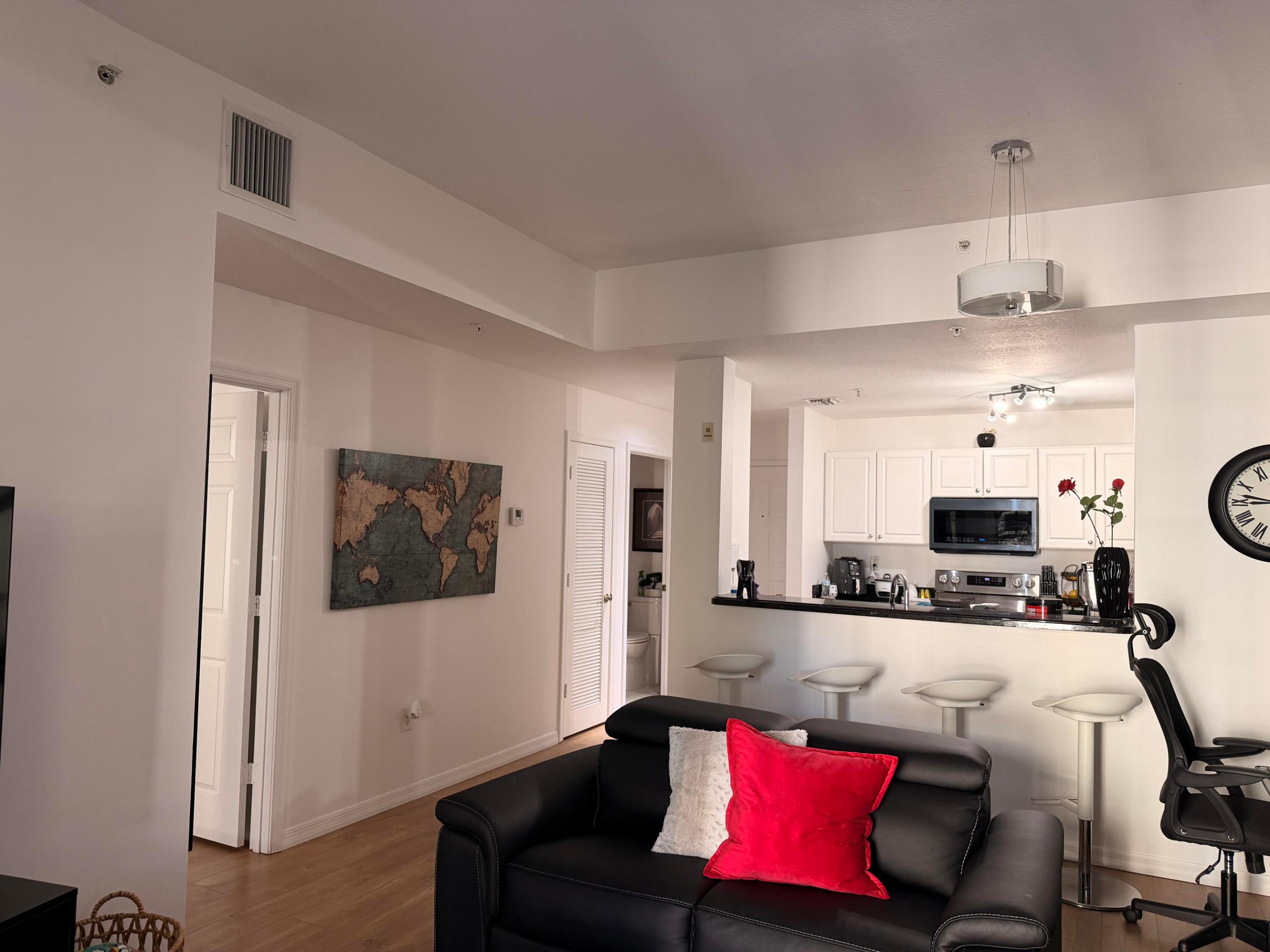 1200 Town Ctr #212 Jupiter, FL 33458