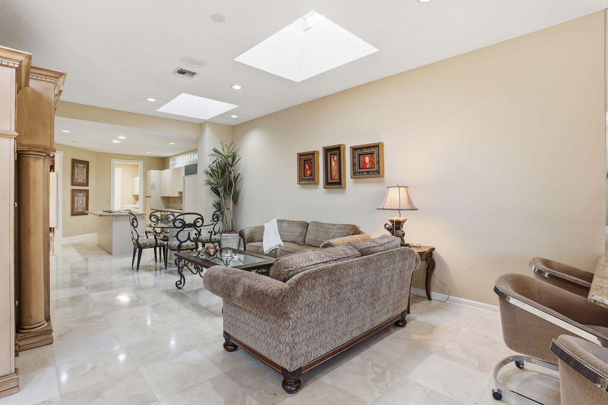 5472 Ascot Boca Raton, FL 33496