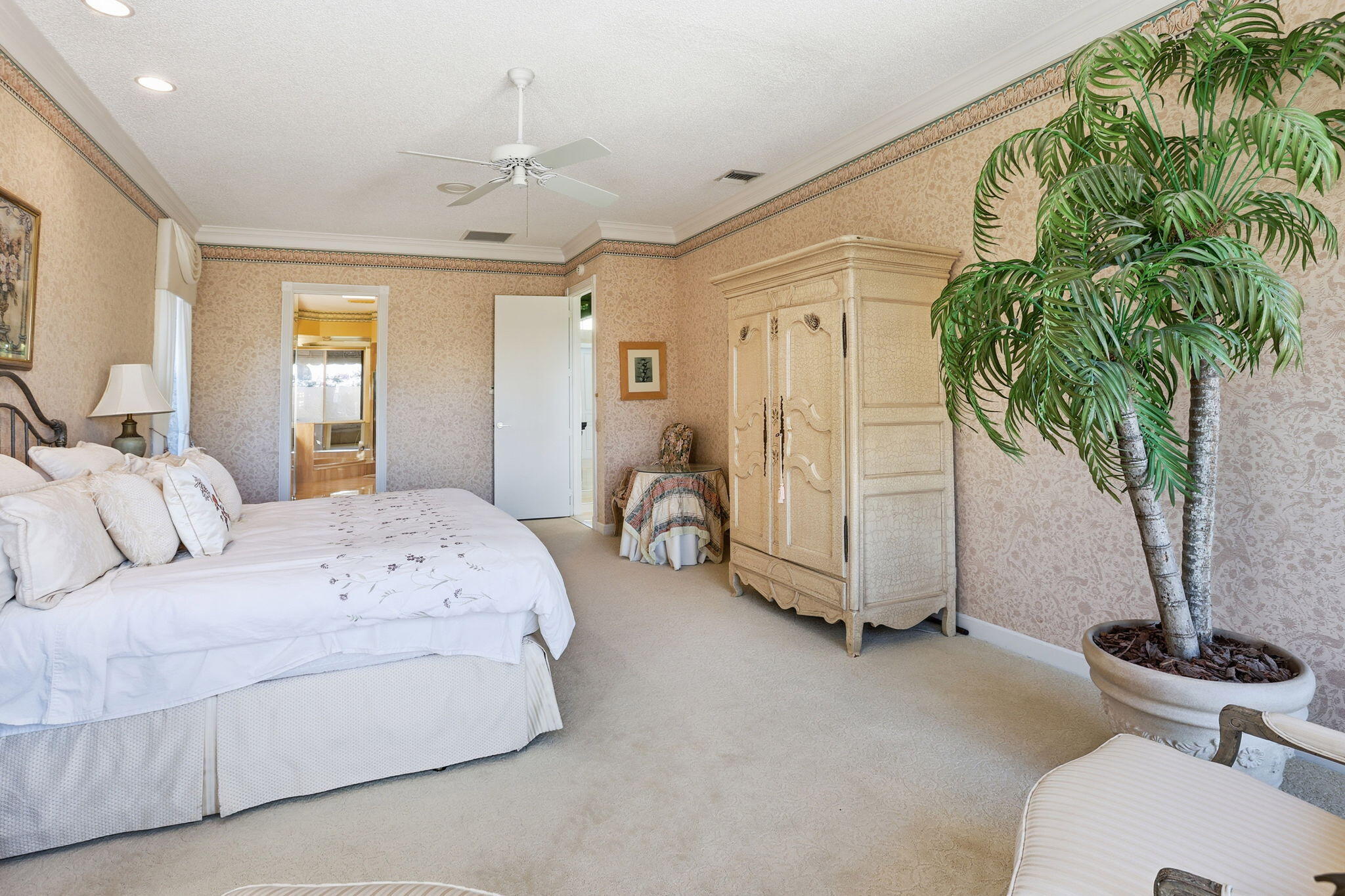 5472 Ascot Boca Raton, FL 33496