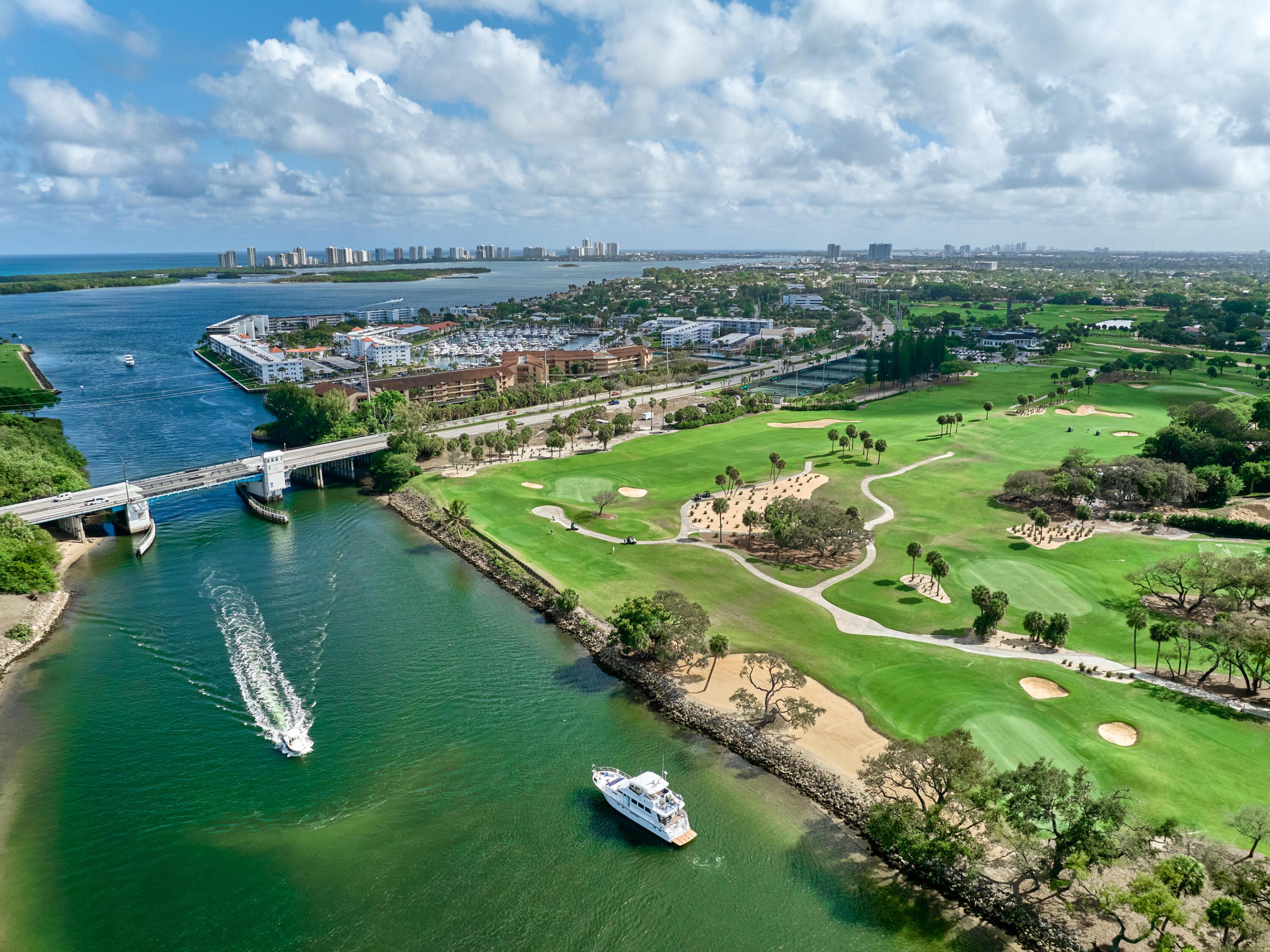 336 Golfview #605 North Palm Beach, FL 33408