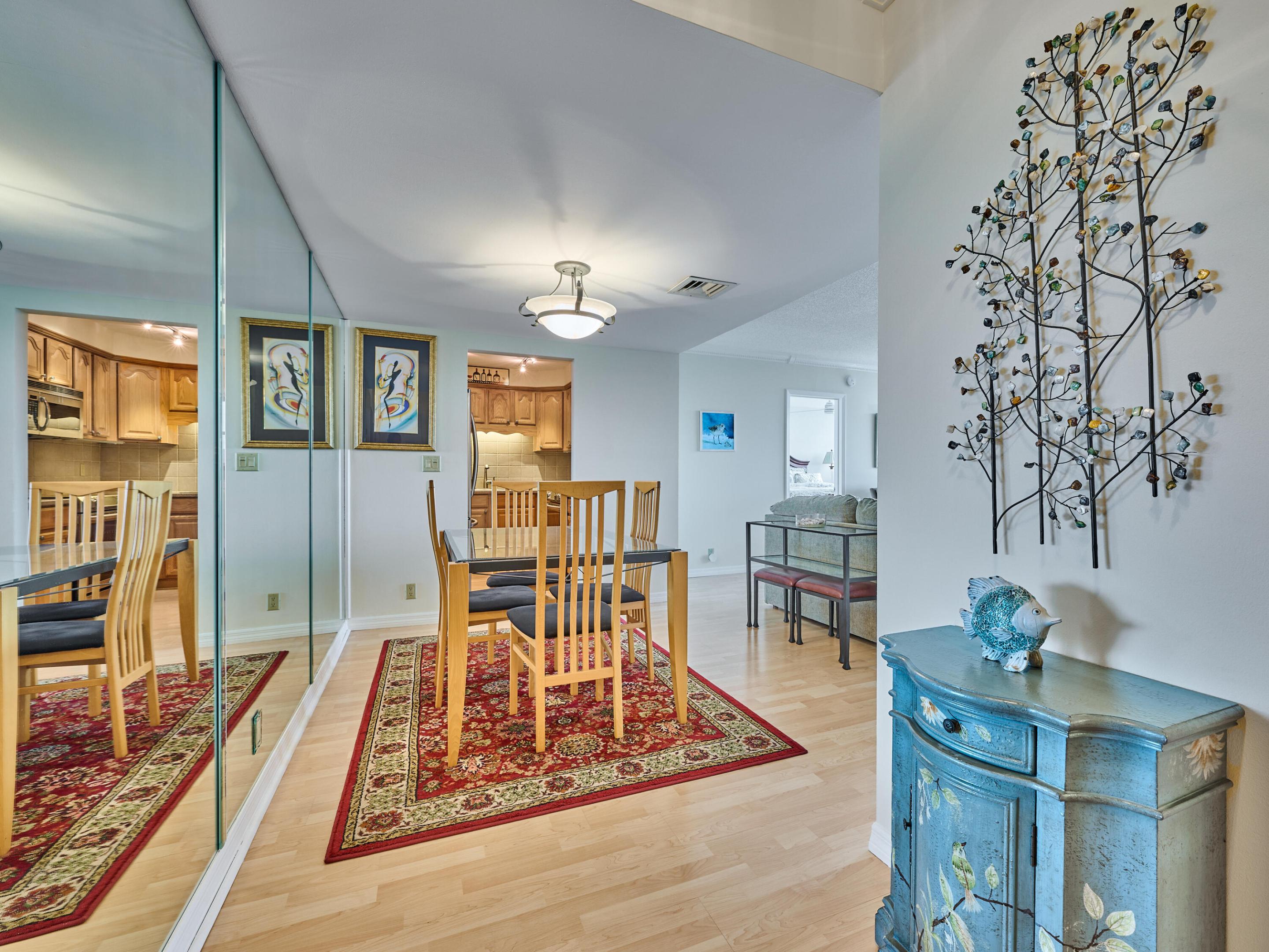 336 Golfview #605 North Palm Beach, FL 33408