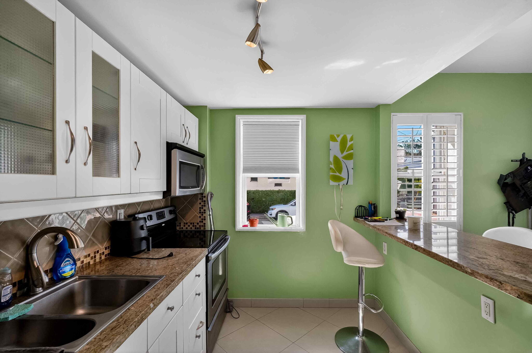 802 Euclid #104 Miami Beach, FL 33139