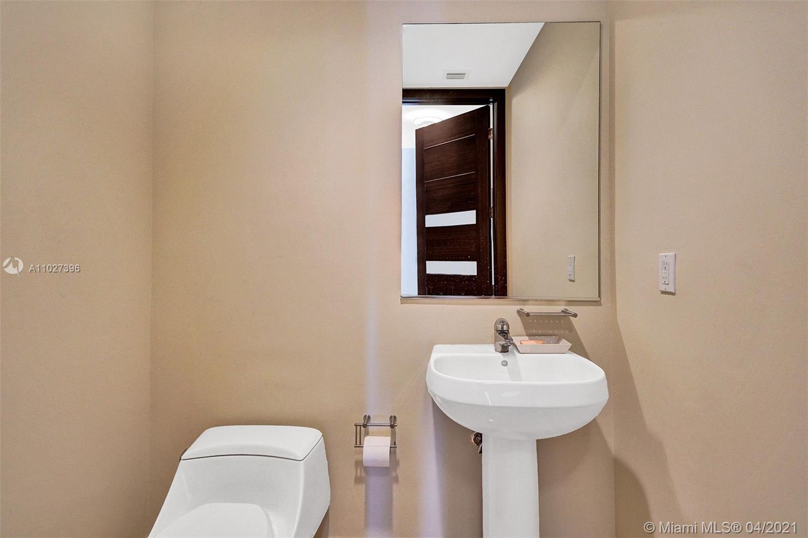 18101 Collins Ave #801 Sunny Isles Beach, FL 33160