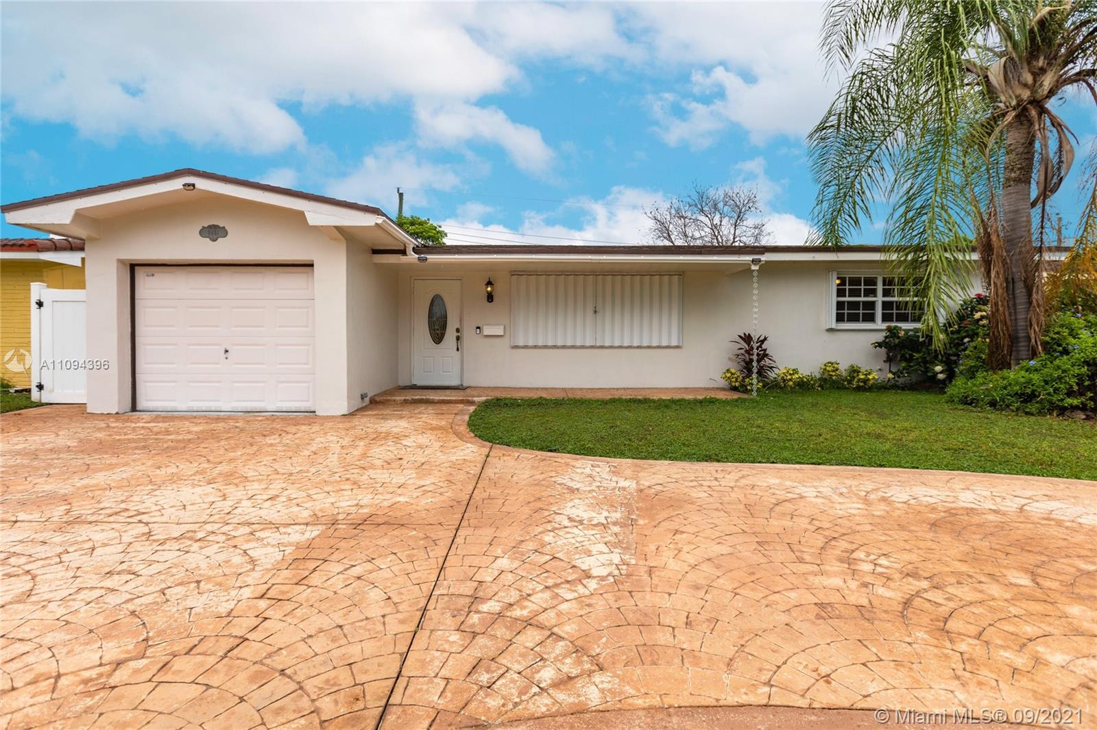 8481 NW 11th Ct