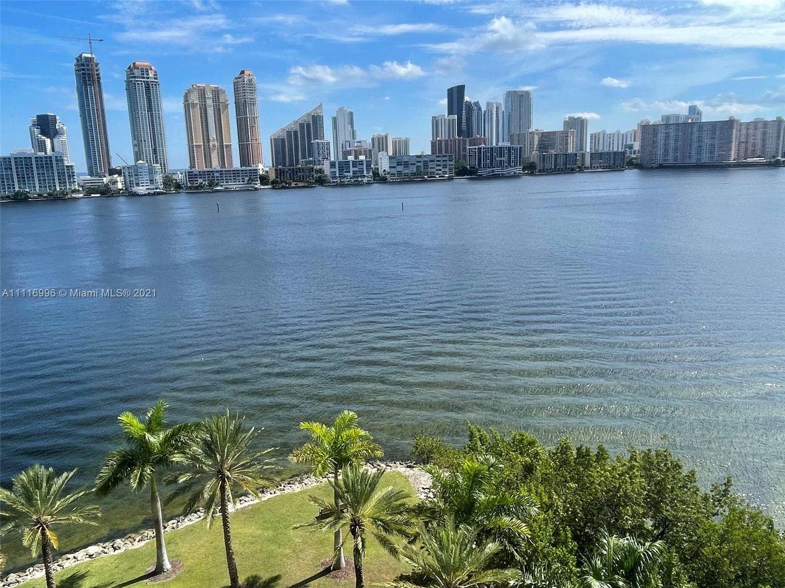 image Prive Miami35
