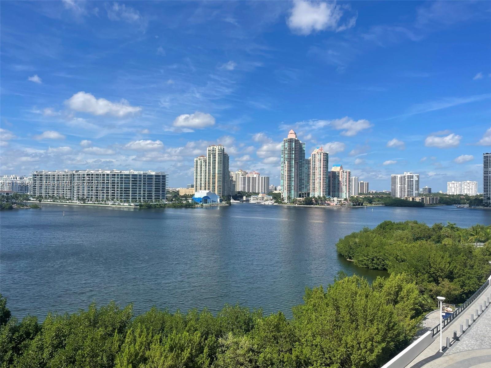 image Prive Miami37